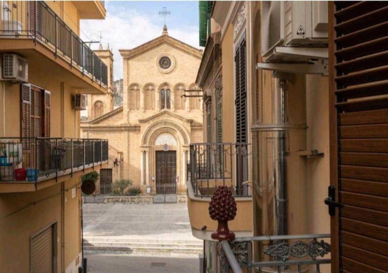 Franco Il Conte Hotel Bagheria Bagian luar foto